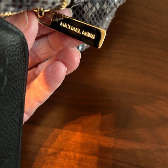 Michael Kors Brown Snake Print Women's Bag - Picture 5 of 8